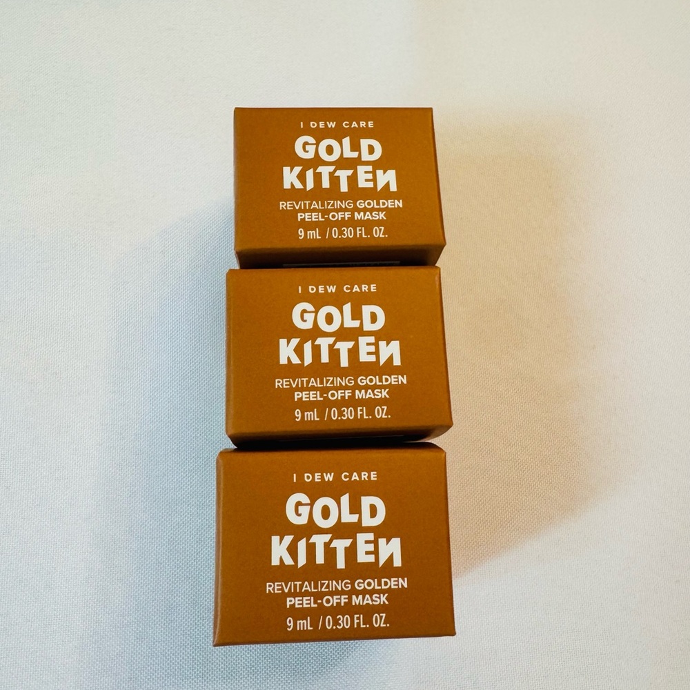 Gold Kitten Peel-Off Mask